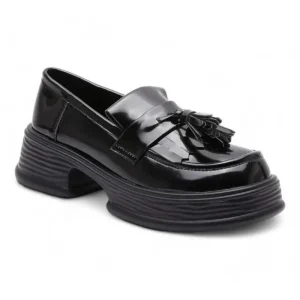 mocassin orthopédique femme en cuir verni à franges