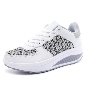 Sb66b18020bbe4165aceff99cfc2ae579t.jpgv1739831963 Basket Femme - Révolution Radieuse