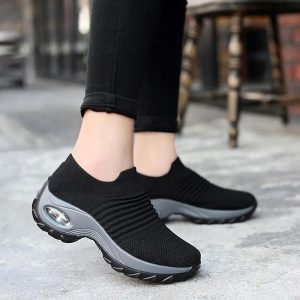 baskets-orthopediques-a-plateforme-pour-femme-jaune-264983.jpgv1739821388 Chaussures Orthopédiques à plateforme pour femme - Bestwalk