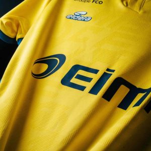 MAILLOT DOMICILE JUNIOR 2025/26